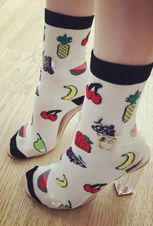 Elena Gheorghe feet photo 10