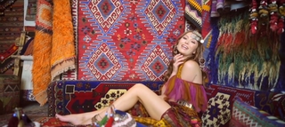 Elena Gheorghe feet photo 6