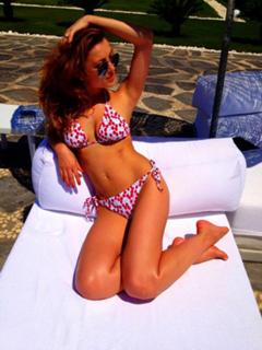 Elena Gheorghe feet photo 17