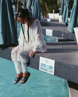 Elena Kitić feet photo 1