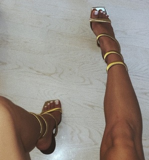 Elena Kitić feet photo 16