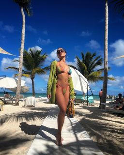 Elena Kitić feet photo 15