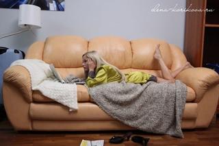 Elena Korikova feet photo 5