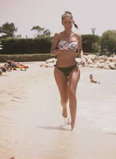 Elena Kremlidou feet photo thumbnail