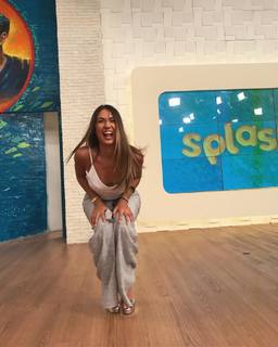 Elena Kremlidou feet photo thumbnail