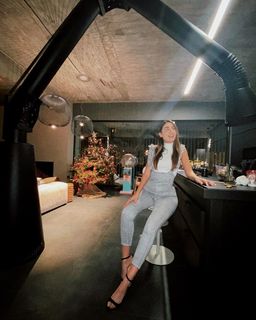 Elena Kremlidou feet photo thumbnail