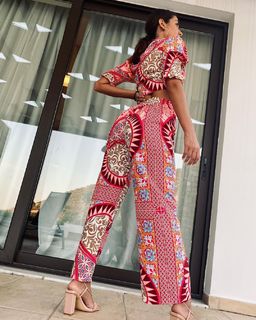 Elena Kremlidou feet photo thumbnail