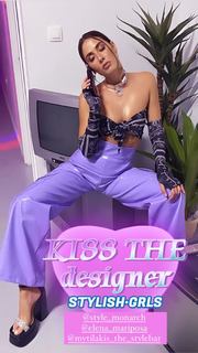 Elena Kremlidou feet photo thumbnail