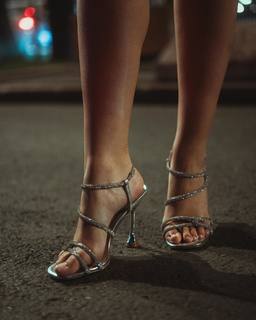 Elena Kremlidou feet photo thumbnail