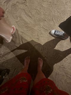 Elena Kremlidou feet photo thumbnail