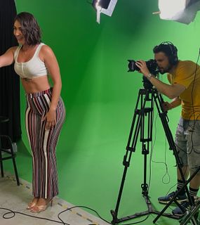 Elena Kremlidou feet photo thumbnail