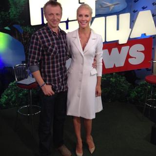 Elena Letuchaya feet photo thumbnail