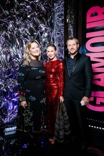 Elena Letuchaya feet photo thumbnail