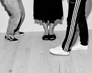 Elena Letuchaya feet photo thumbnail