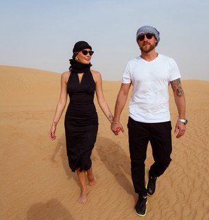 Elena Letuchaya feet photo thumbnail