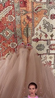 Elena Letuchaya feet photo thumbnail