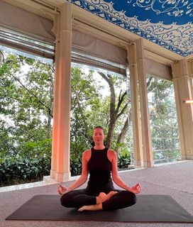 Elena Letuchaya feet photo thumbnail