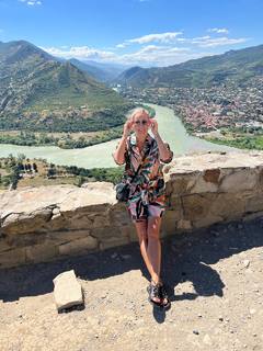 Elena Letuchaya feet photo thumbnail