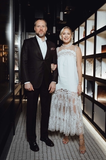 Elena Letuchaya feet photo thumbnail