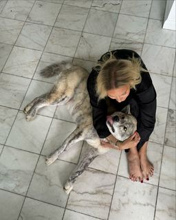 Elena Letuchaya feet photo thumbnail