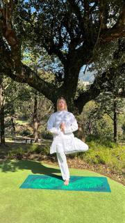 Elena Letuchaya feet photo thumbnail