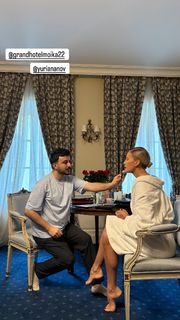 Elena Letuchaya feet photo thumbnail