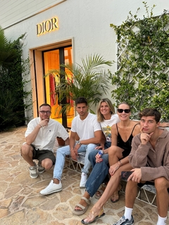 Elena Letuchaya feet photo thumbnail