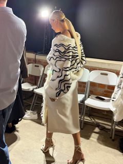 Elena Letuchaya feet photo thumbnail