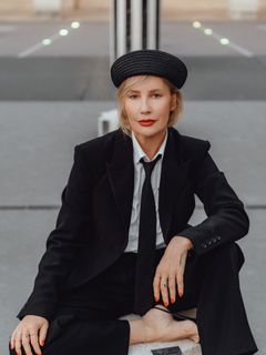 Elena Letuchaya feet photo 2