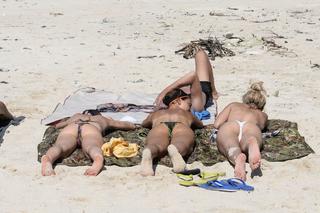 Elena Morali feet photo 1