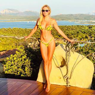 Elena Morali feet photo 6