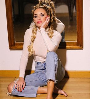 Elena Morali feet photo 19