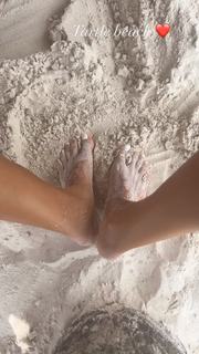 Elena Morali feet photo 11