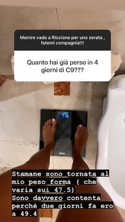 Elena Morali feet photo 9