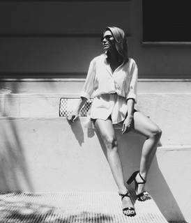 Elena Papavasileiou feet photo thumbnail