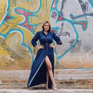 Elena Papavasileiou feet photo thumbnail
