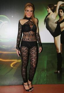 Elena Papavasileiou feet photo thumbnail