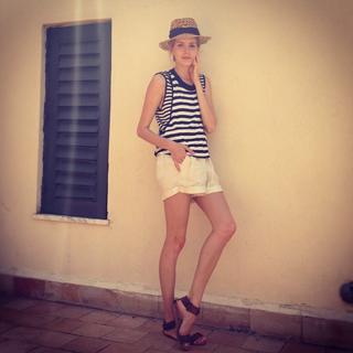 Elena Perminova feet photo thumbnail