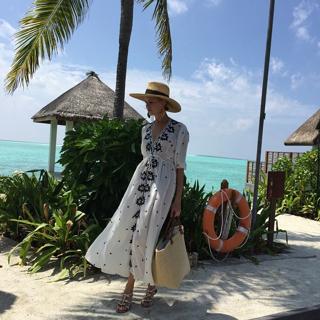 Elena Perminova feet photo thumbnail