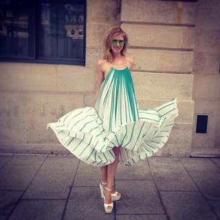 Elena Perminova feet photo thumbnail