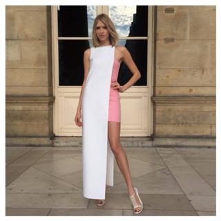 Elena Perminova feet photo thumbnail