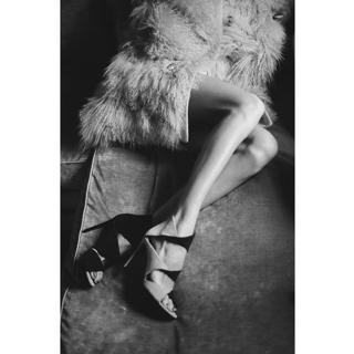 Elena Perminova feet photo thumbnail