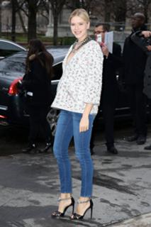 Elena Perminova feet photo thumbnail