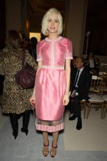 Elena Perminova feet photo thumbnail