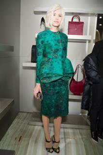 Elena Perminova feet photo thumbnail