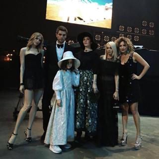 Elena Perminova feet photo thumbnail