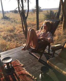 Elena Perminova feet photo thumbnail