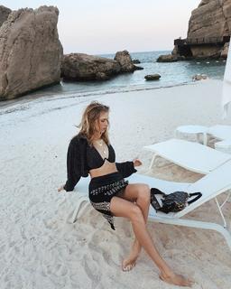 Elena Perminova feet photo thumbnail