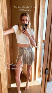 Elena Perminova feet photo thumbnail