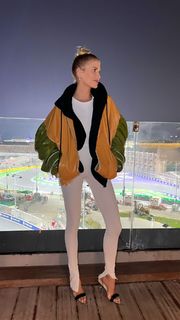 Elena Perminova feet photo thumbnail